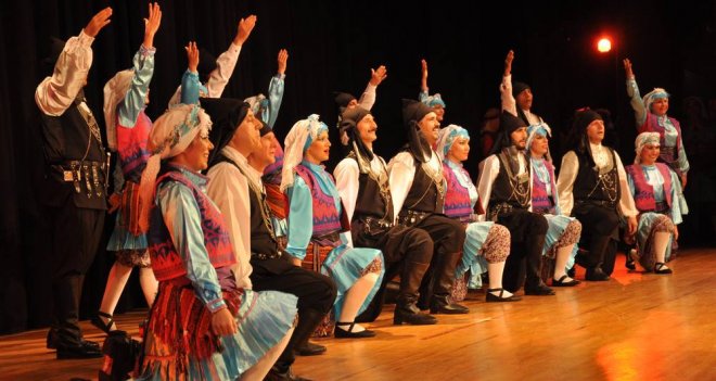 İzmir Barosu Halk Oyunları Topluluğu'ndan 13.gösteri