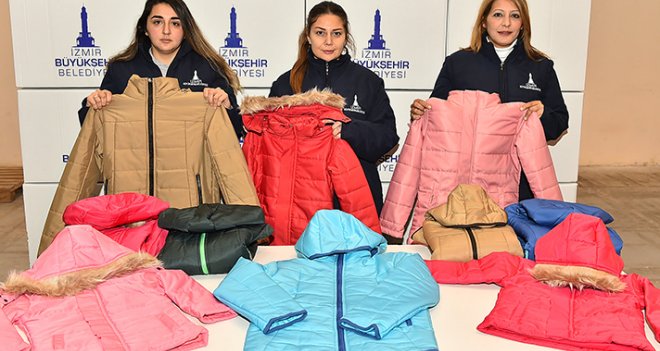 İzmir Büyükşehir’den öğrencilere sıcacık destek 