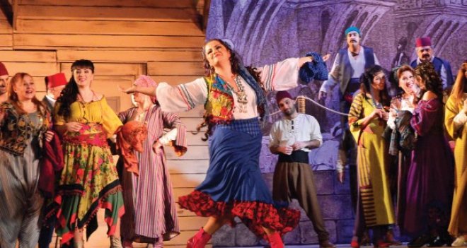 İzmir Devlet Opera ve Balesi 2014'e Kanlı Nigar ile veda ediyor