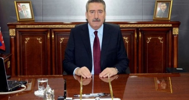 İzmir eski valisi Kıraç serbest bırakıldı