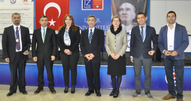 İzmir için akıllı kent vizyonu tartışıldı