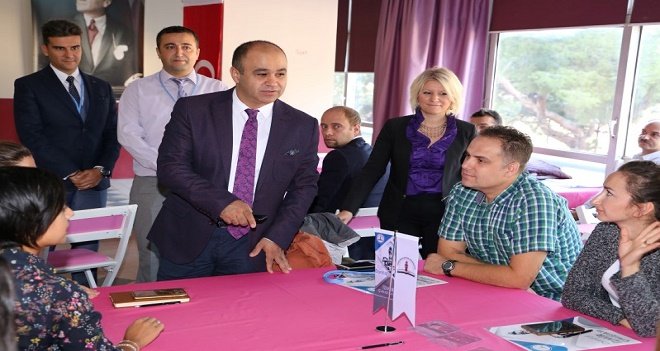İzmir İl Milli Eğitim Müdürlüğü'nden DYNET çalıştayı ile yabancı dil eğitimine destek