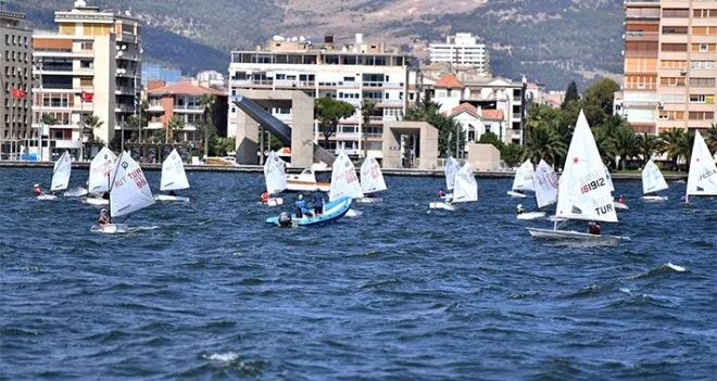 İzmir Körfez Festivali başladı