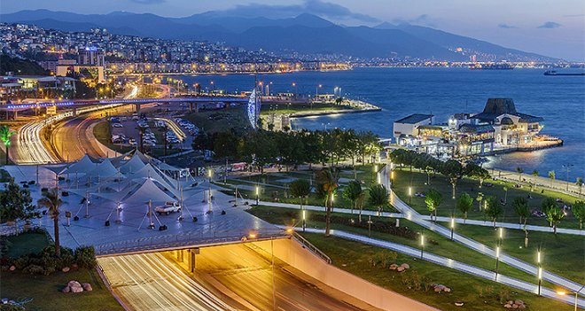 İzmir Körfezi mercek altında