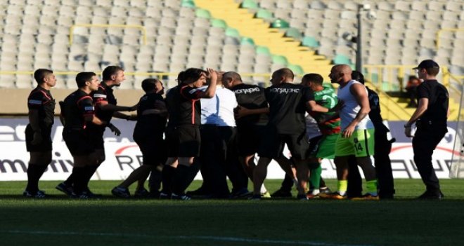 İzmir Milletvekili Çıray: Aygün Cicibaş'a yapılan muameleyi kınıyorum