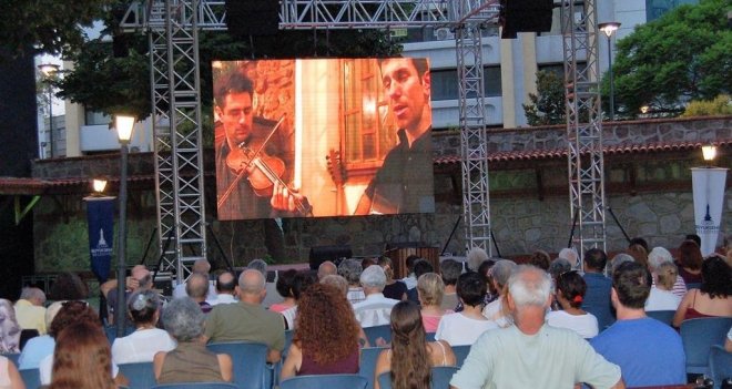 İzmir müziğine tarihi yolculuk