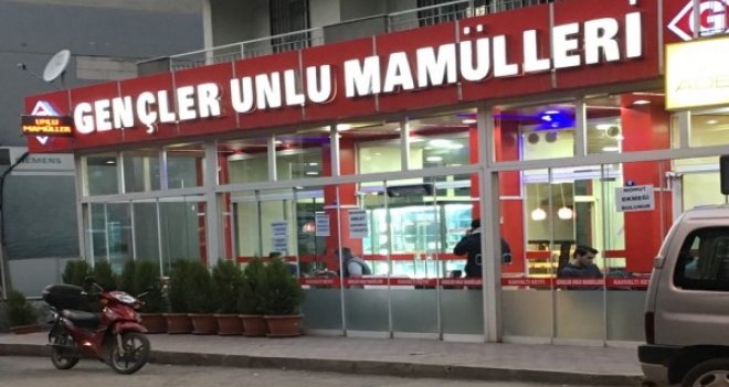 İZMİR Şemikler’de Düğün Pastası Alınacak En İyi Yer
