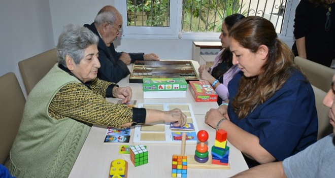 İzmir'de ''Alzheimer'' masaya yatırılacak...