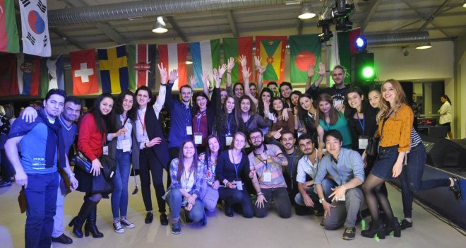 İzmir’de eğitim alan uluslararası üniversite öğrencileri buluştu