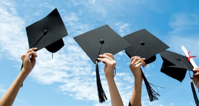 İzmir’de en eğitimli nüfus Karşıyaka’da yaşıyor