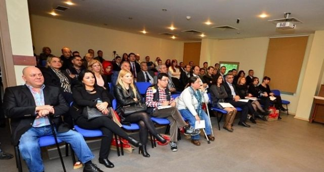 İzmir'de Engelli Vatandaşlara Daha Kaliteli Hizmet Verilecek