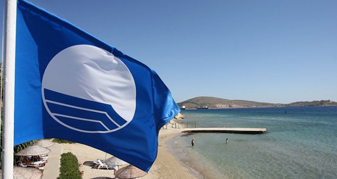 İzmir'de ''Mavi bayrak'' sayısı 47'ye yükseldi