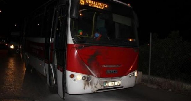 İZmir'de otobüse molotoflu saldırı!..