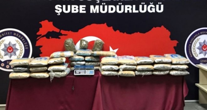İzmir'de uyuşturucu ticareti yapan 205 şüpheli yakalandı