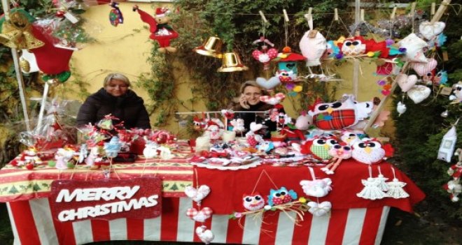 İzmir'e Noel Pazarı kuruldu