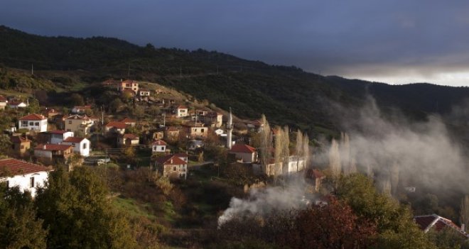 İzmir'in erkence zeytinine taş ocağı hançeri