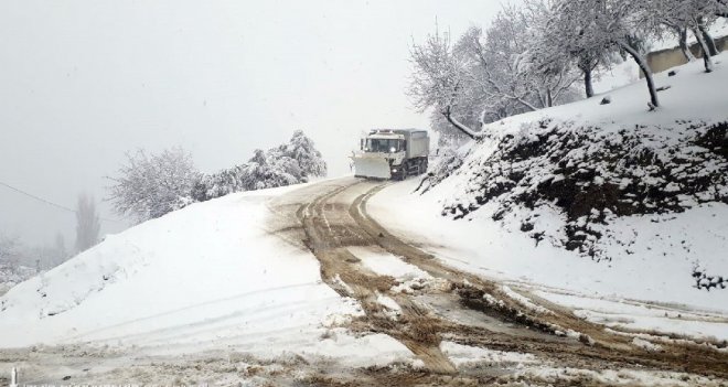 İzmir'in karla mücadelesinde ilk gün raporu