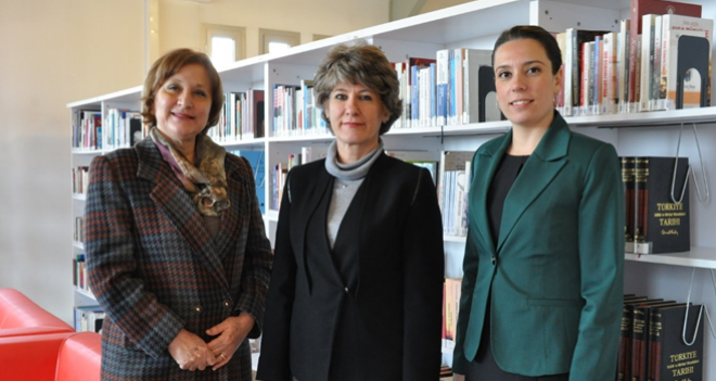 İzmirli kadın siyasetçiler deneyimlerini aktaracak...