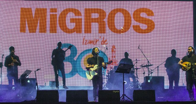 İzmirliler Fuarda Migros ile coştu