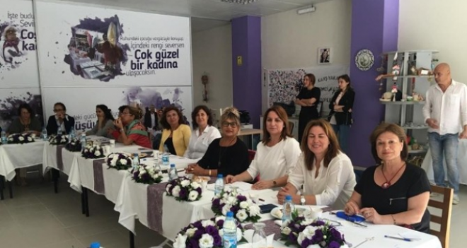 Kadın Kooperatifleri Karşıyaka'da el ele verdi