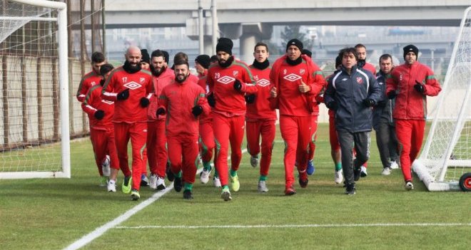 Kaf Kaf, Antalya'da kampa giriyor