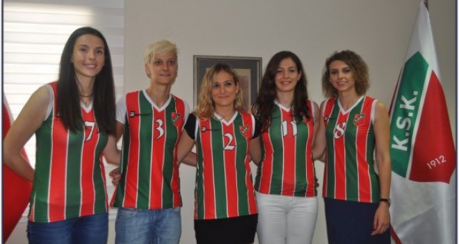 KAF KAF FİLEDE 5 İMZA ATTIRDI