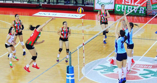 Karşıyaka filede Balıkesir'e konuk oluyor