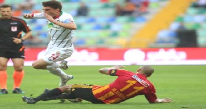 Kaf Kaf, Kayseri'de mağlup...