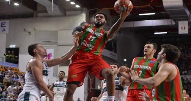 Kaf Kaf, Sassari'yi devirdi