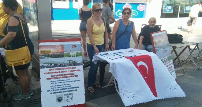 Karşıyaka ADD, askeri okulların kapatılmasına karşı imza kampanyası başlattı