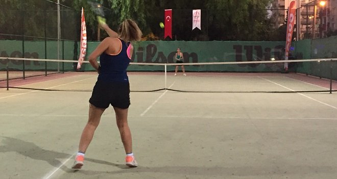 Karşıyaka Belediye Başkanlığı 2. Tenis Turnuvası Kuraları çekildi