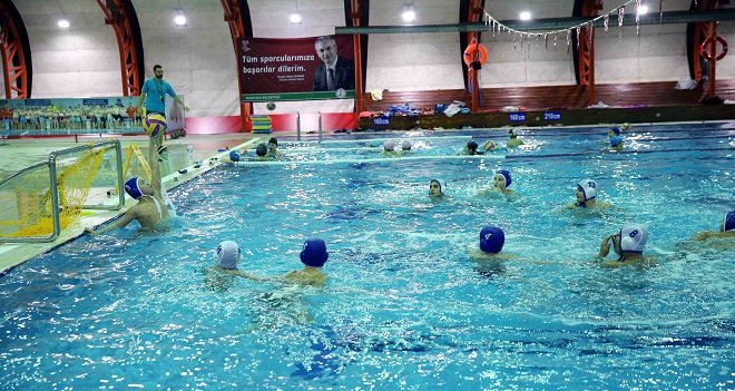 Karşıyaka Belediyesi çocukları sporla buluşturacak