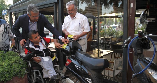 Karşıyaka Belediyesi: ''Engel olma yeter''