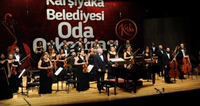 Karşıyaka Belediyesi Oda Orkestrası sezonu açtı...