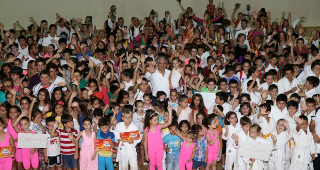 Karşıyaka Belediyesi Yaz okullarına muhteşem final