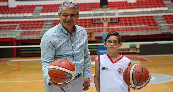 Karşıyaka Belediyesi'nin yaz kurslarına büyük ilgi