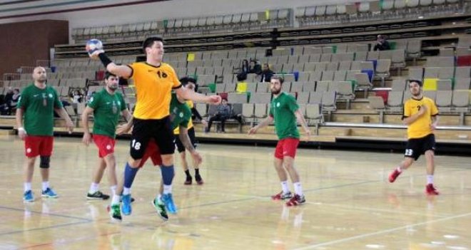 Karşıyaka Belediyespor hentbolde Serik Belediyespor'a kaybetti