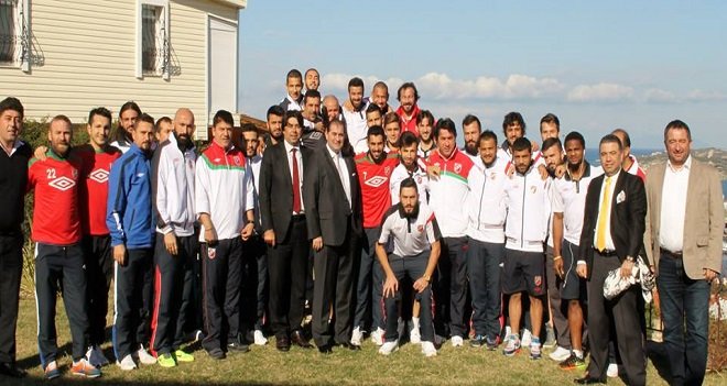 Karşıyaka Bucaspor maç bileti 10 TL.