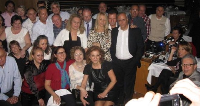 Karşıyaka Cumhuriyet İlkokulu Mezunları bir araya geldi