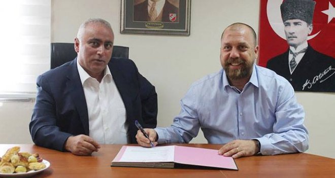 Karşıyaka filede Gökhan Sezal'a emanet