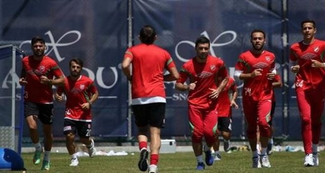 Karşıyaka futbol takımı Erzurum Palandöken'de hız kazandı...