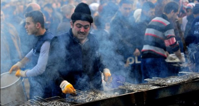 Karşıyaka hamsiye doyacak...