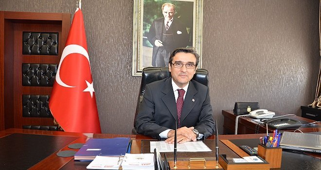 Karşıyaka Kaymakamı Yücel Kuşadası'na atandı