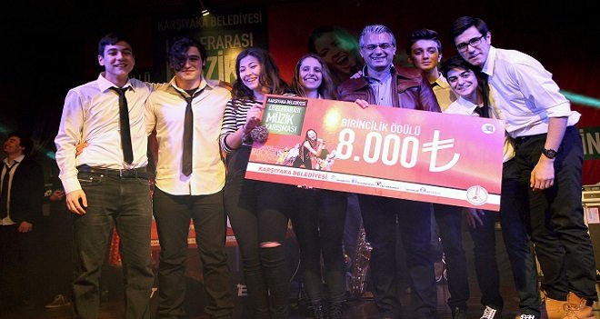 Karşıyaka Liseler Müzik Yarışması’nı İzmir Atatürk Lisesi kazandı