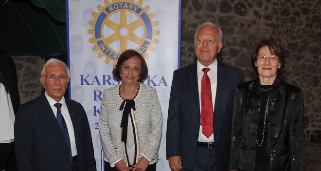 Karşıyaka Rotary'den minikleri sevindiren proje