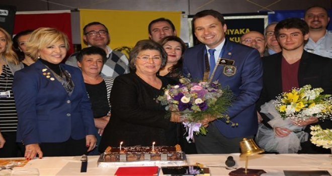 Karşıyaka Rotary'den yılın meslek ödülü