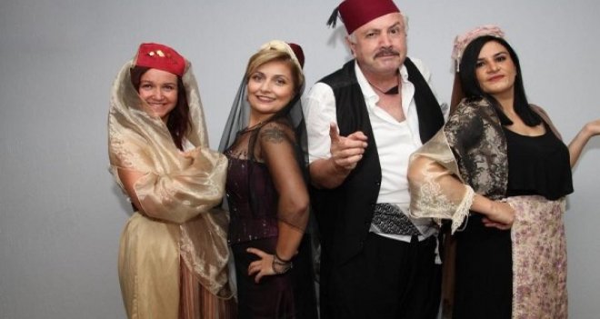 Karşıyaka Seskem Korosu müzikal ile izleyiciyle buluşuyor