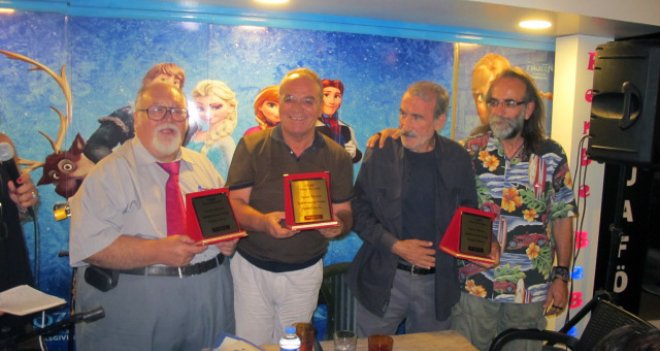 Karşıyaka Sivil Toplum ve Barış Ödülleri sahiplerini buldu