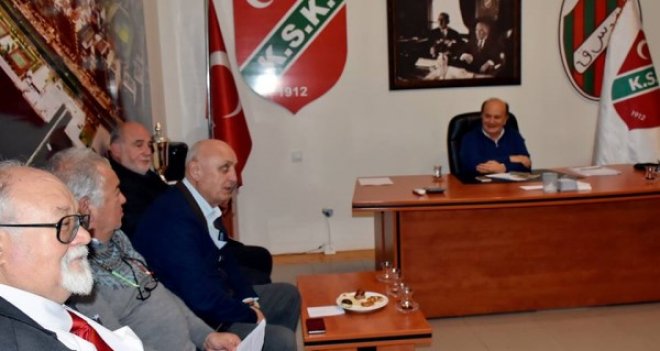 Karşıyaka Spor Kulübü Divan Kurulu görev bölümünü yaptı