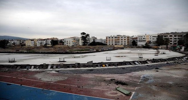 Karşıyaka Stadı inşaatı durduruldu…